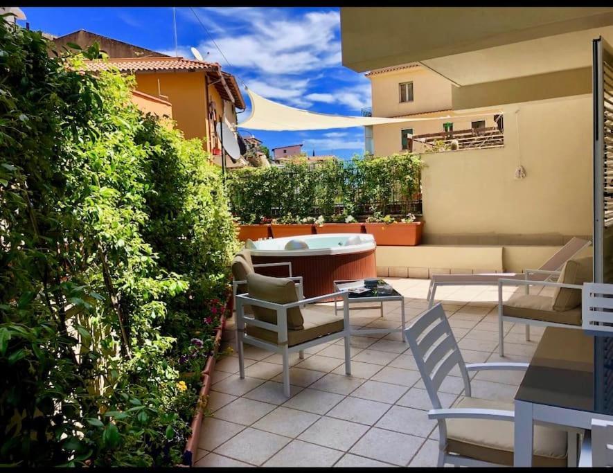 Casa Mando With Terrace And Jacuzzi Apartment Taormina Exterior foto
